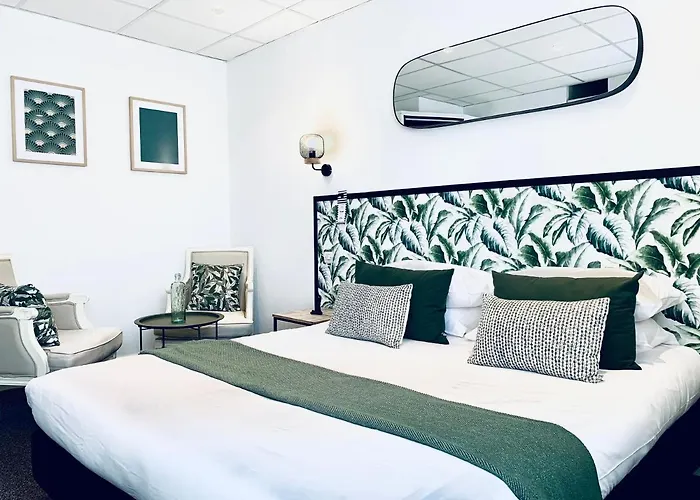 Gaspard & Margot Hotel